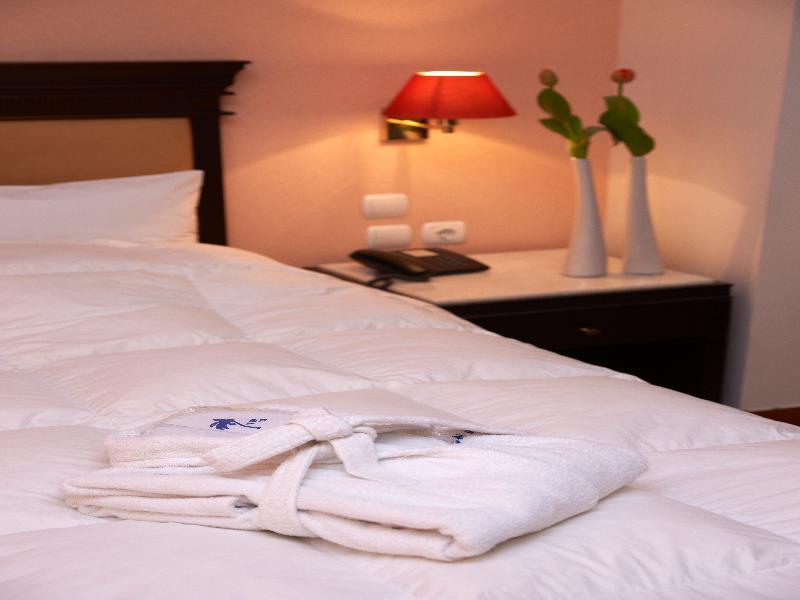 Otel Tropical