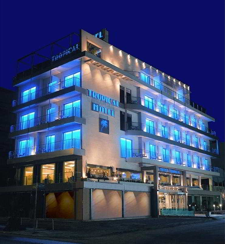 Tropical Hotel